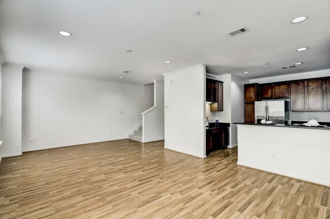 Photo - 3001 Murworth Dr Unit 302