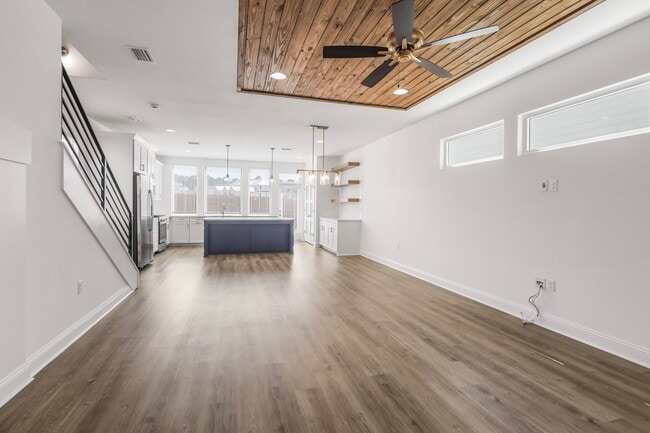 Photo - 3658 Meadow Vista Ln