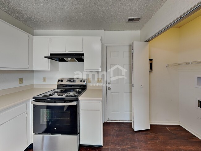 Photo - 4323 Autumn Crest Ct