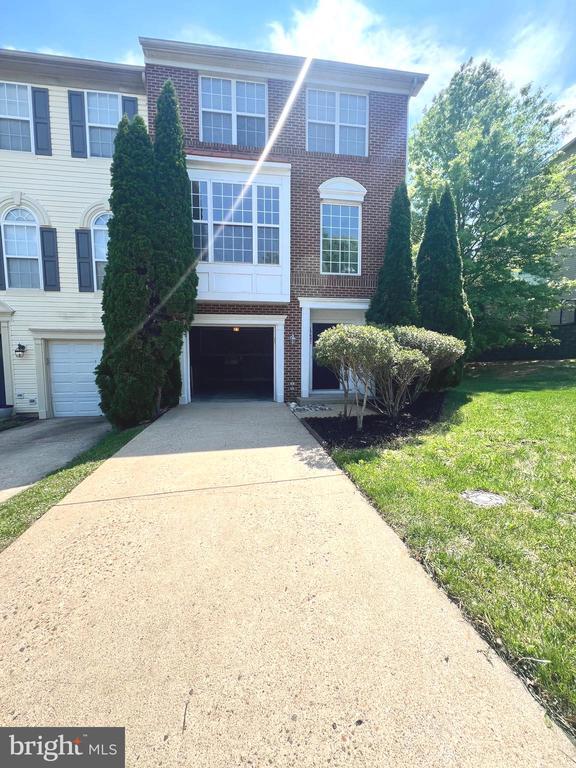 Building Photo - 15697 Palermo Terrace