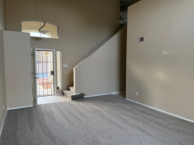 Photo - Glendale rental