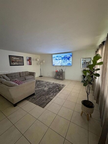 Photo - 11840 NE 19th Dr Unidad 14