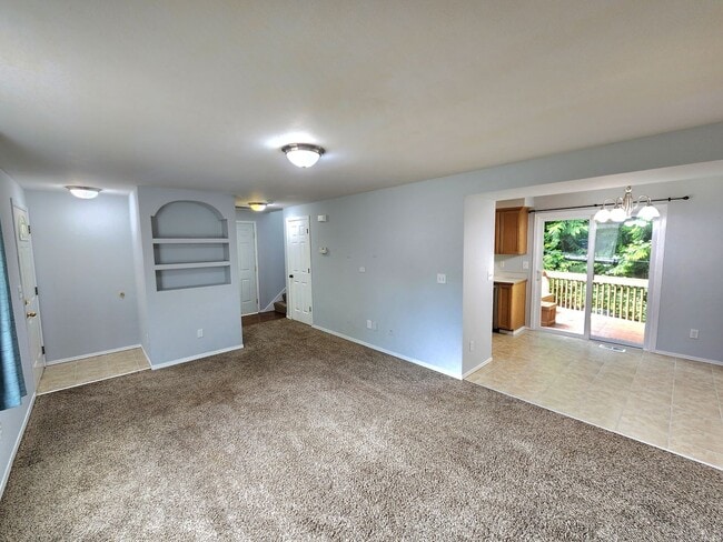 Photo - 628 89th Ave SE