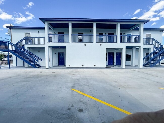 Photo - 615 E Lane St Unidad 5