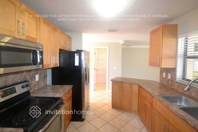 Photo - 1454 SW 26th Ave