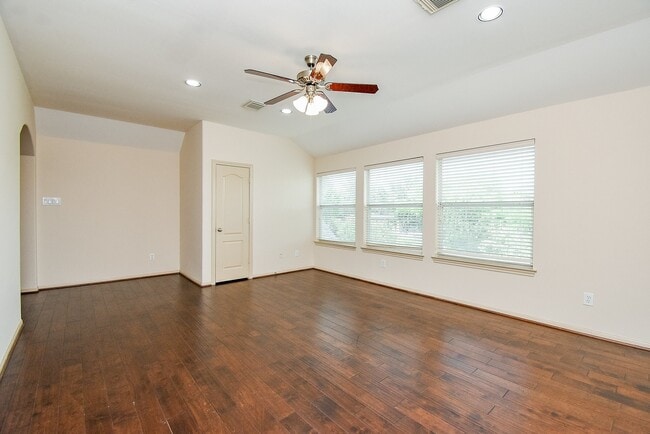 Photo - 28514 Hayden Park Dr