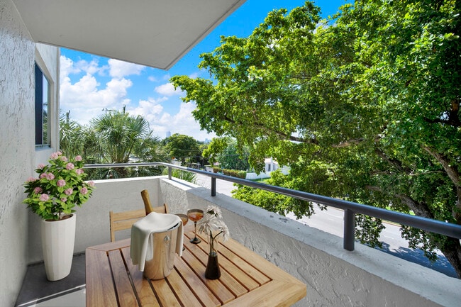 Rue Granville Apartments