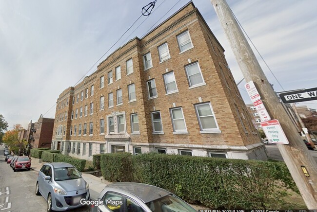 Building Photo - 80 Sutherland Rd Unit O-35