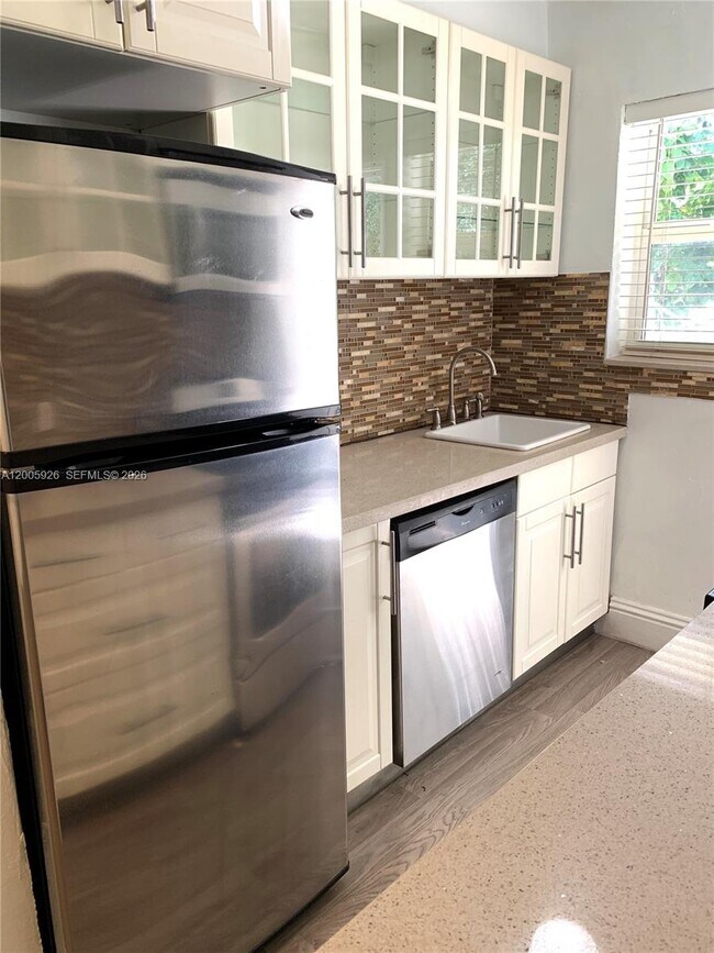 Photo - 1515 West Ave Unit 5