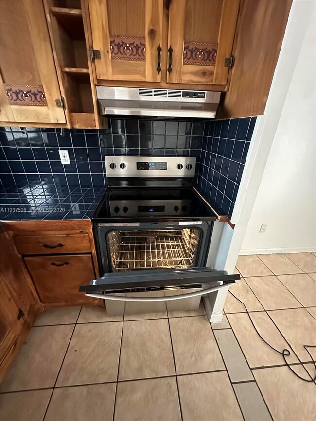 Photo - 1801 S Treasure Dr Unit 323