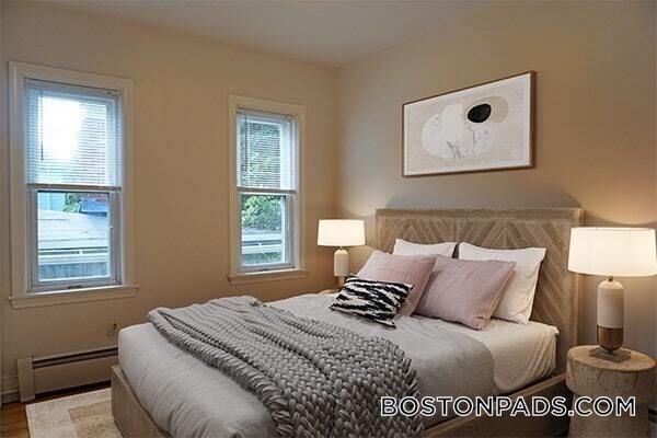 Photo - 250 River St Unidad 250