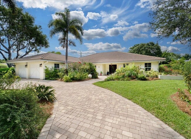 Photo - 2908 Banyan Blvd Cir NW