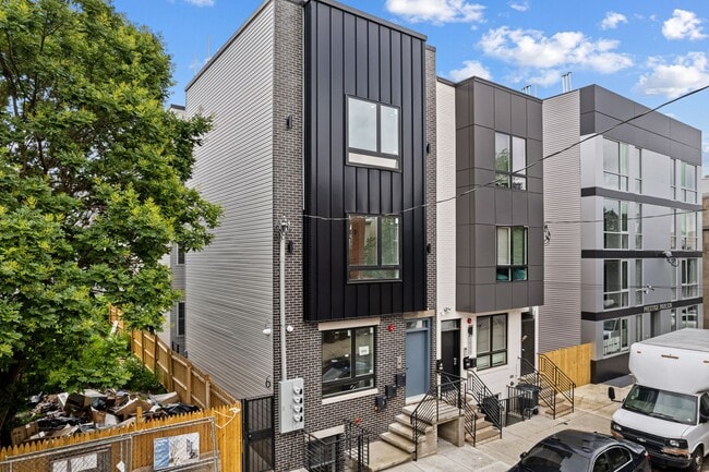 Photo - 1947 N Marshall St Unidad 3