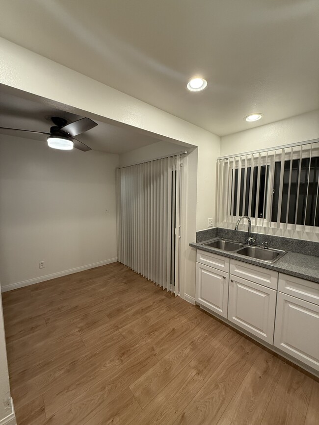 Photo - 5962 Kingman Ave Apartment Unit #10