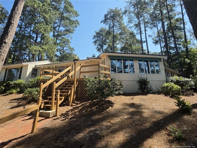 9 Dixie Dr