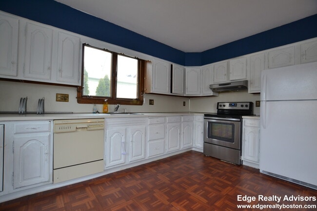 Photo - 27 Washington Ave