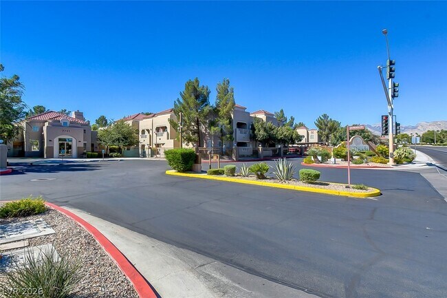 Photo - 1900 Villa Palms Ct Unit 102