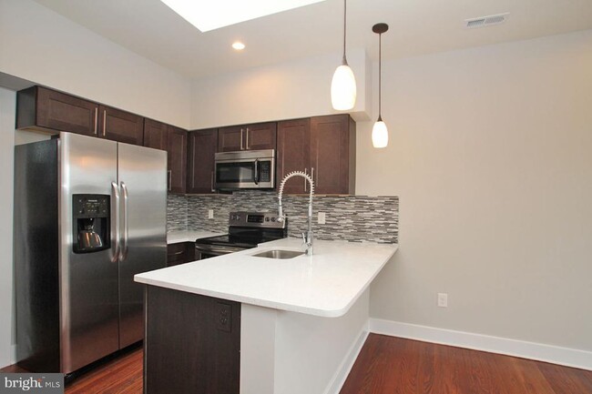 Photo - 400 S 45th St Townhome