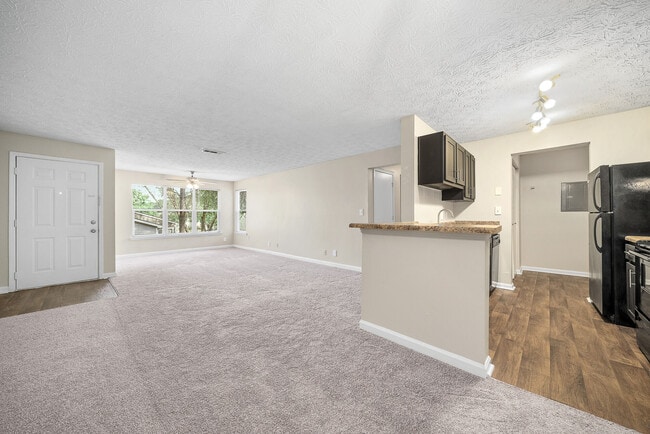 Photo - The Greens at Cascade Apartment Homes