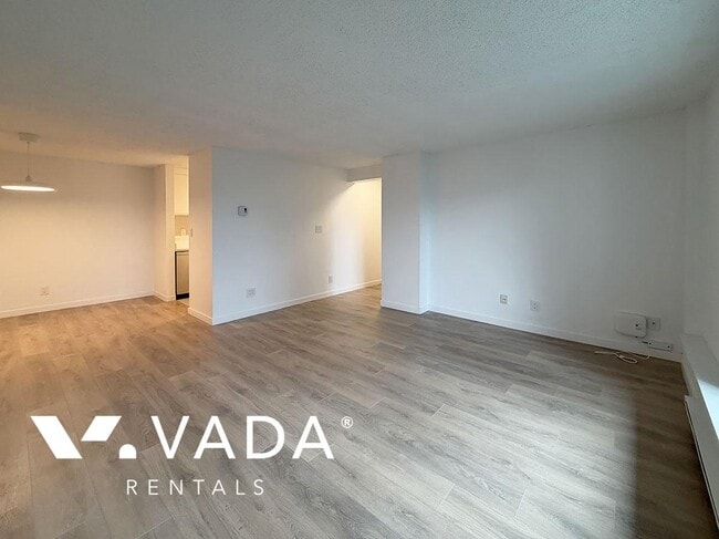 Photo - Erickson Tower 1 Bedroom Apartment Rental 1605-9541 Erickson Drive Burnaby: VADAPM.com Unit 1605