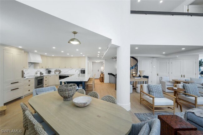 Photo - 4041 Gulf Shore Blvd N Unit 109