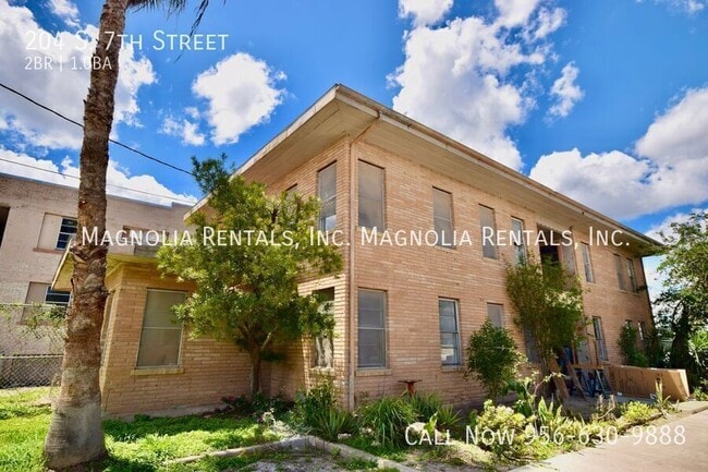 Photo - 204 S 7th St