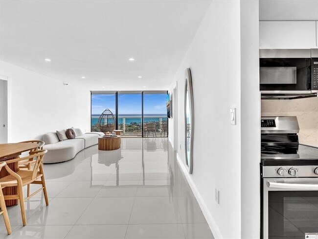 Photo - 20515 E Country Club Dr Unit 2144