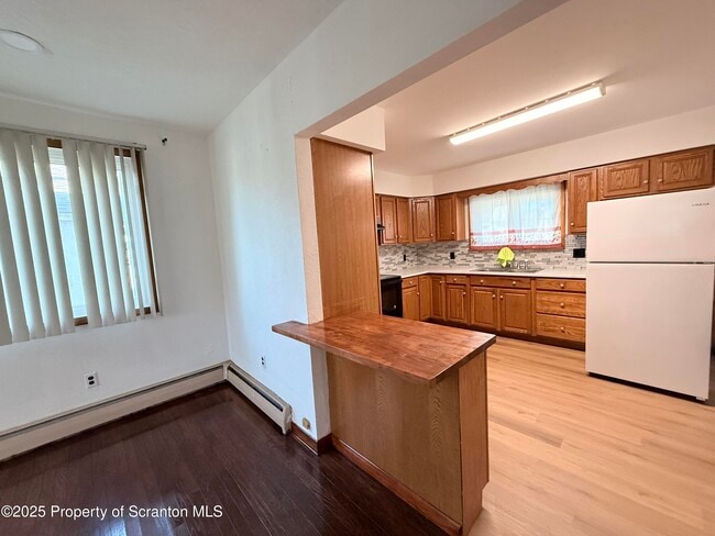 Photo - 1002 E Park Ave