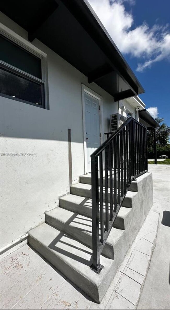 Photo - 8000 SW 19th St Unit 1