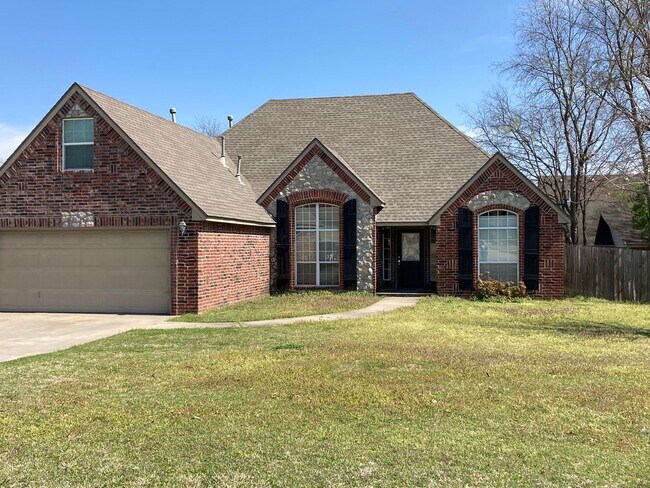 Photo - Spacious 3BDRM Home in Blackberry Ridge, V...