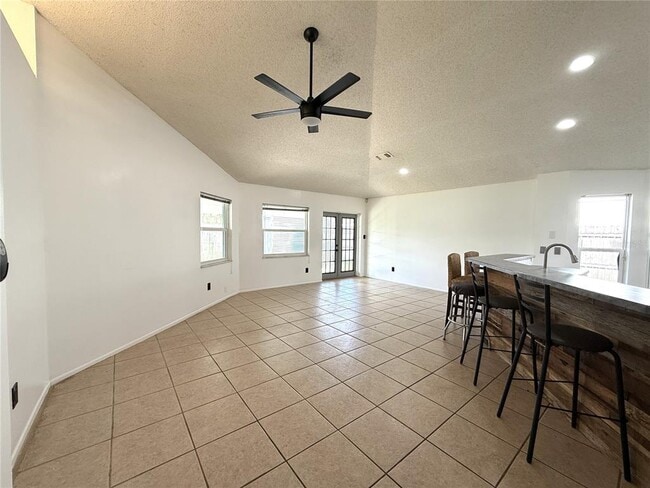 9542 Sundance Ct