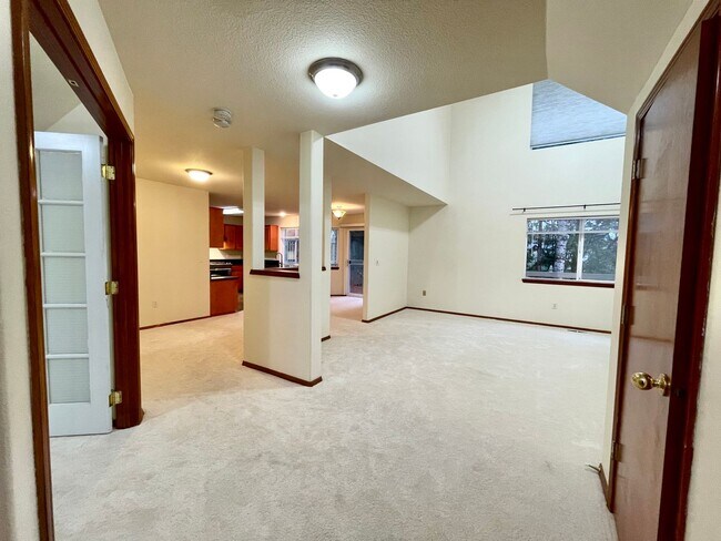 Photo - Great NW 4 Bed 3 Bath House in Bethany ~ C...