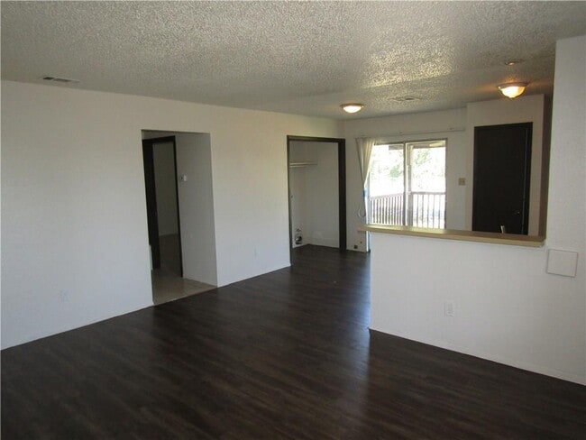 Photo - 4910 Pepper Ln