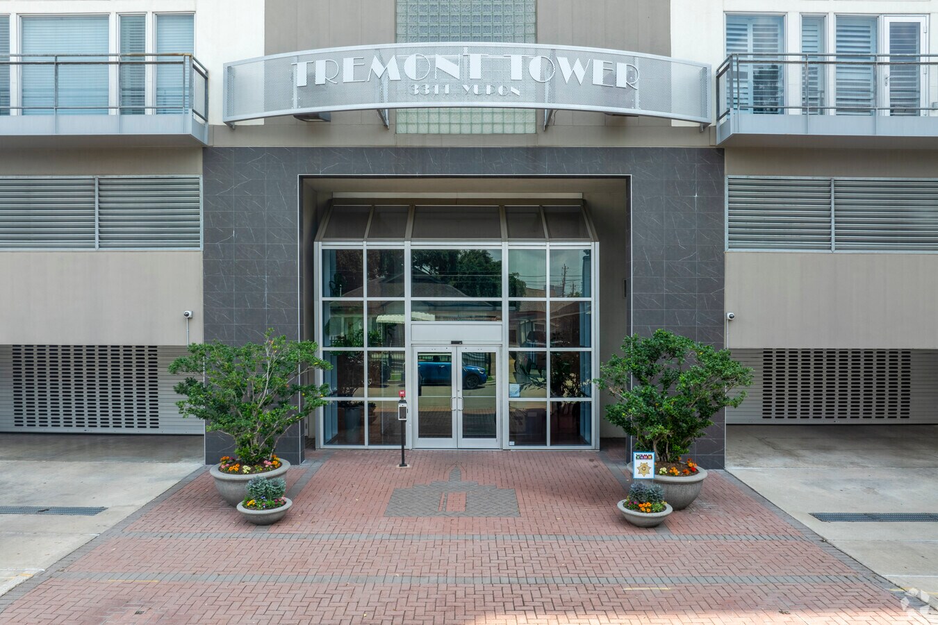 3311 Yupon St - Entrada - Tremont Tower