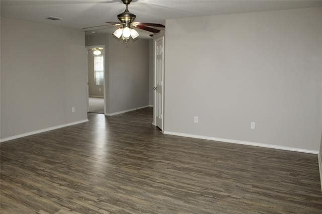 Photo - 1321 Red River Ln