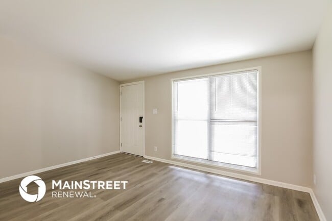 Photo - 8700 E 91st Terrace