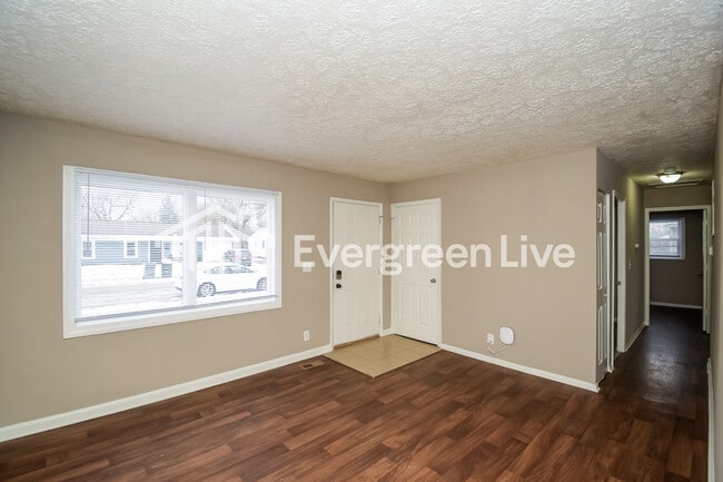 Photo - 8724 Montery Rd