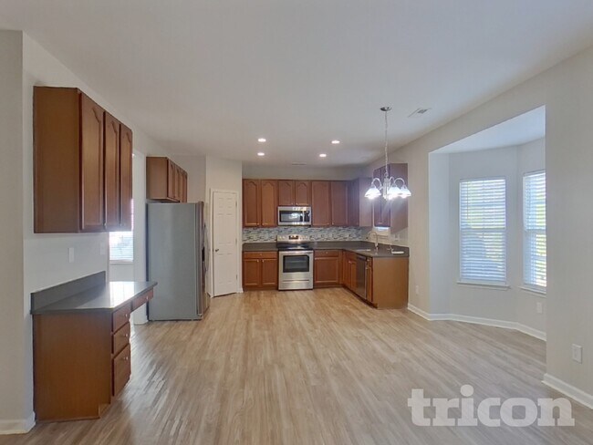 Photo - 1001 Southridge Dr