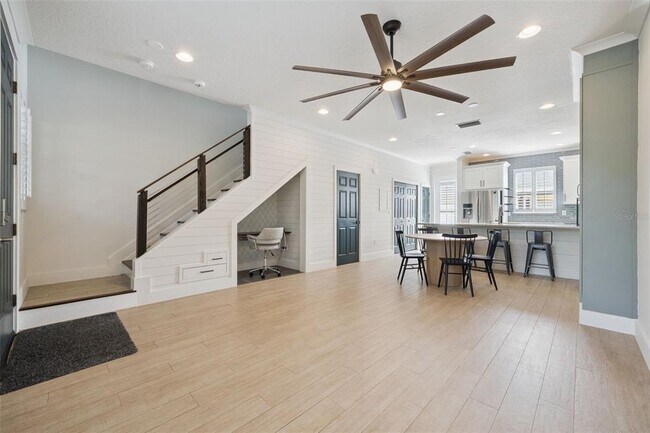 Photo - 6939 Pasturelands Pl