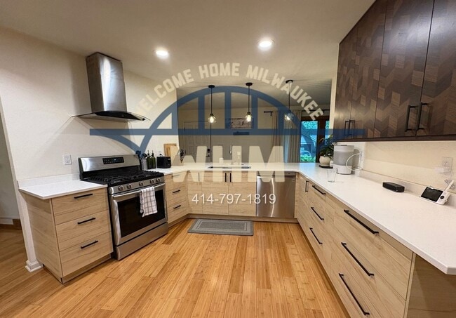 Photo - 4233 W Carmel Dr
