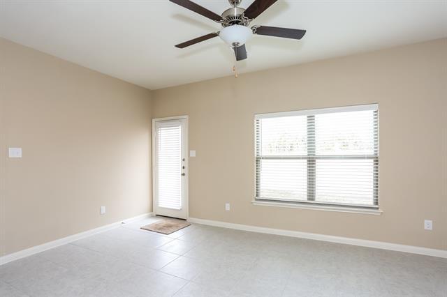 Photo - 1442 Park Trails Blvd