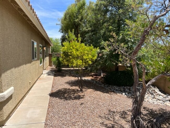 Photo - Bright 3BR NW Tucson Basecamp | Private Yard + 2-Car Garage