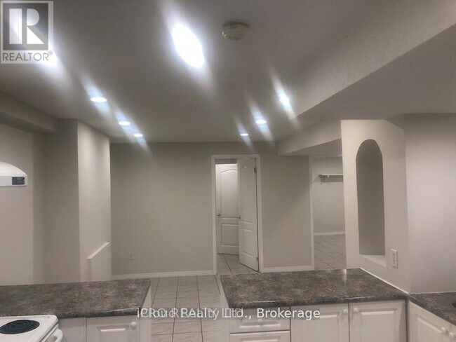 Photo - 3755 Althorpe Cir