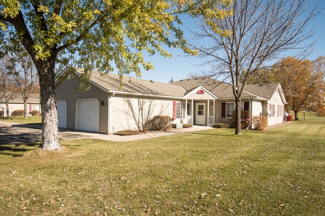 Photo - Cottages of Annandale - 55+