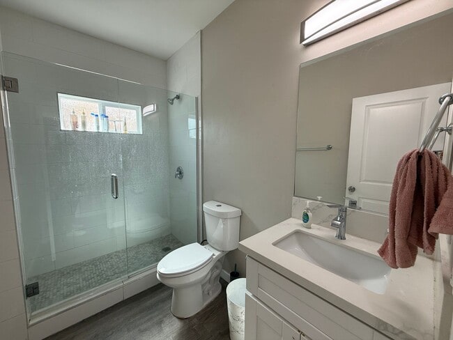 Photo - 4 Bed 2 Bath Home on East Falls - Popular Street Close to Campus!!!