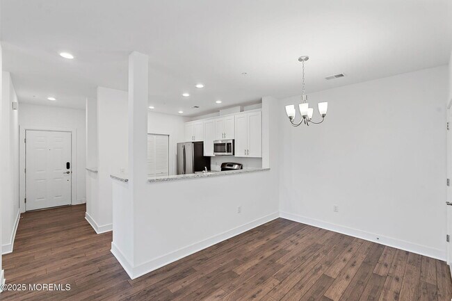 Photo - 827 Stiller Ln Unit 827