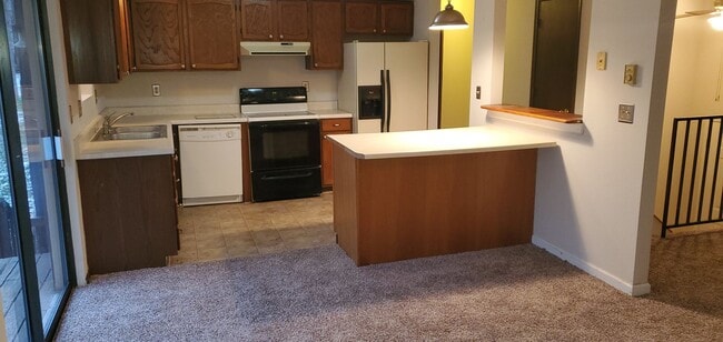 Photo - 8303 W Southeast Ct