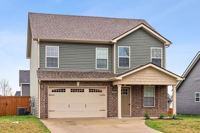 Photo - 3 Bed 2 1/2 Bath Pet Friendly Home For Rent!