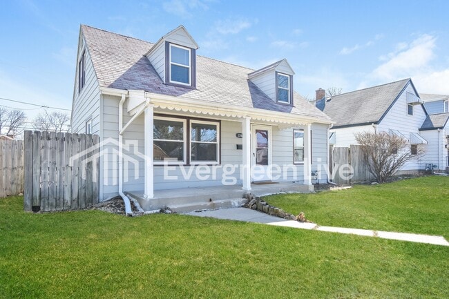Photo - 2746 N 58th BLVD