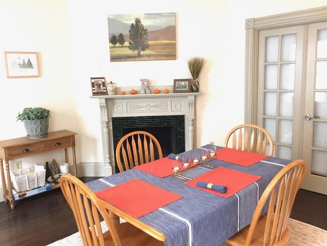 Photo - 12 Saginaw Ave Unit 1